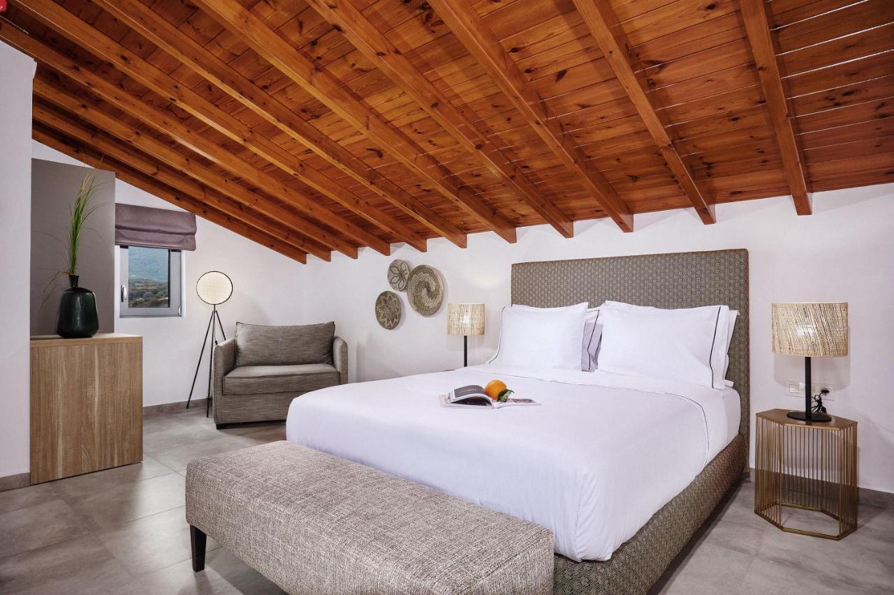 Quattro Suites 모넴바시아 외부 사진