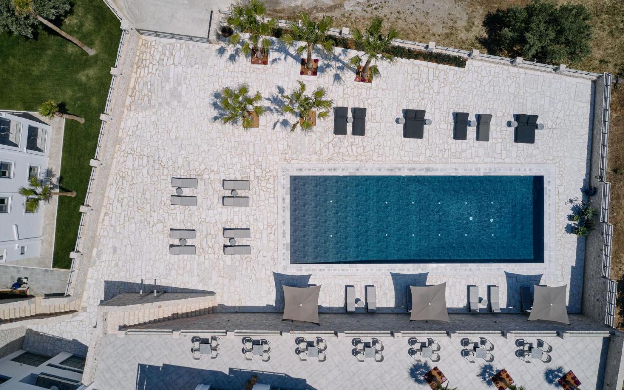 Quattro Suites 모넴바시아 외부 사진